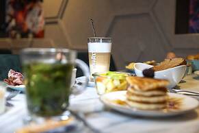 Mister Highland Hotel