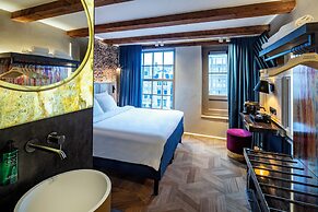 Mister Highland Hotel