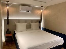 Mister Highland Hotel