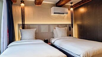 Mister Highland Hotel