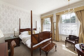 The Royal Hotel