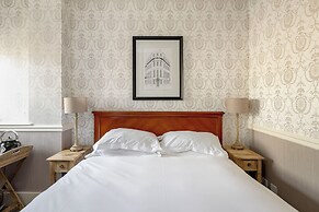 The Royal Hotel