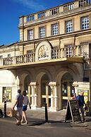 The Royal Hotel