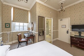 The Royal Hotel
