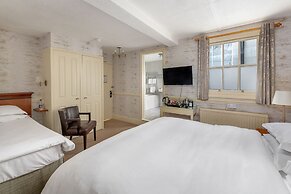 The Royal Hotel