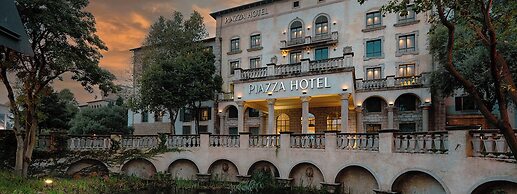 Piazza Hotel Montecasino