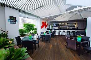 Hotel Paseo Las Mercedes