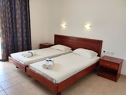 Rafael Hotel - Adults Only