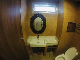 Kim Hostel at Morleng