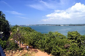 Villa Baywatch Rumassala