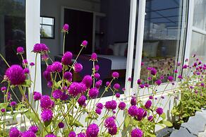 Villa Baywatch Rumassala