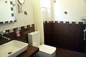 Villa Baywatch Rumassala