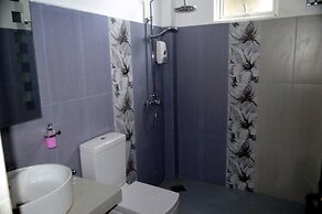 Villa Baywatch Rumassala