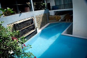 Villa Baywatch Rumassala