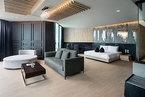 Tsix5 Phenomenal Hotel Pattaya