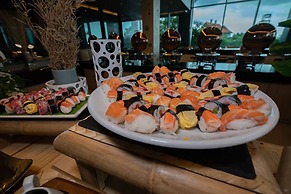 Tsix5 Phenomenal Hotel Pattaya