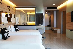 Tsix5 Phenomenal Hotel Pattaya