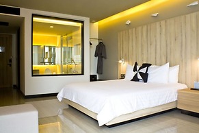 Tsix5 Phenomenal Hotel Pattaya