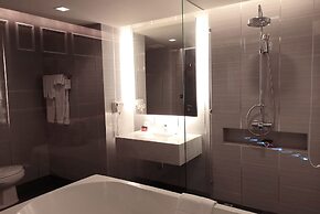 Tsix5 Phenomenal Hotel Pattaya