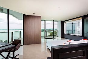 Tsix5 Phenomenal Hotel Pattaya