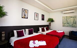 Hollywood Pool Villa Jomtien Pattaya