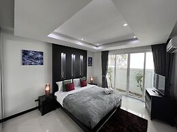 Hollywood Pool Villa Jomtien Pattaya