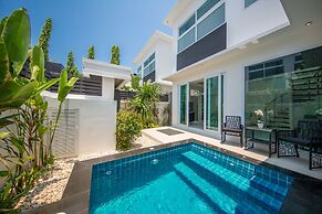 Hollywood Pool Villa Jomtien Pattaya