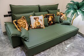 Hollywood Pool Villa Jomtien Pattaya