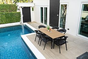 Hollywood Pool Villa Jomtien Pattaya