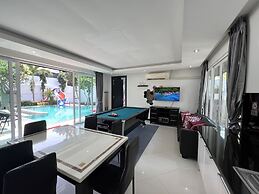 Hollywood Pool Villa Jomtien Pattaya