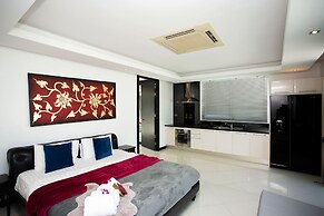 Hollywood Pool Villa Jomtien Pattaya