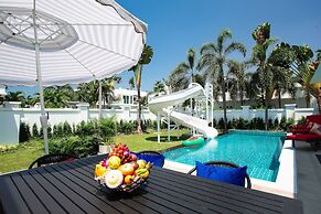 Hollywood Pool Villa Jomtien Pattaya