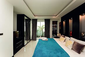 Hollywood Pool Villa Jomtien Pattaya