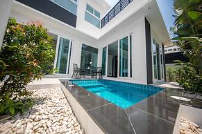 Hollywood Pool Villa Jomtien Pattaya
