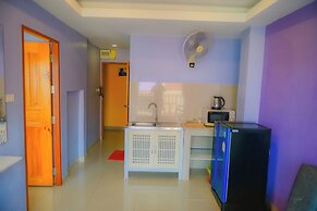 Patumnak Beach Guesthouse