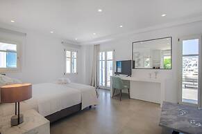 Alexandros Suites & Apartments