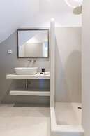 Alexandros Suites & Apartments