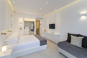 Alexandros Suites & Apartments