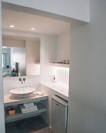 Alexandros Suites & Apartments