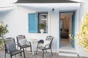 Alexandros Suites & Apartments