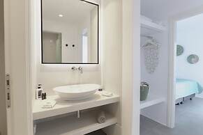 Alexandros Suites & Apartments