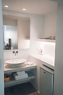 Alexandros Suites & Apartments