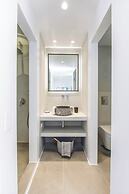 Alexandros Suites & Apartments
