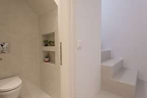 Alexandros Suites & Apartments