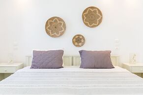 Alexandros Suites & Apartments
