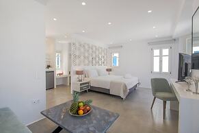 Alexandros Suites & Apartments