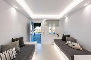 Alexandros Suites & Apartments