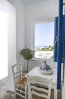 Alexandros Suites & Apartments