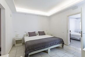 Alexandros Suites & Apartments