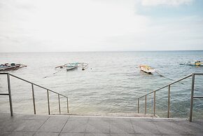 GT Seaside Inn